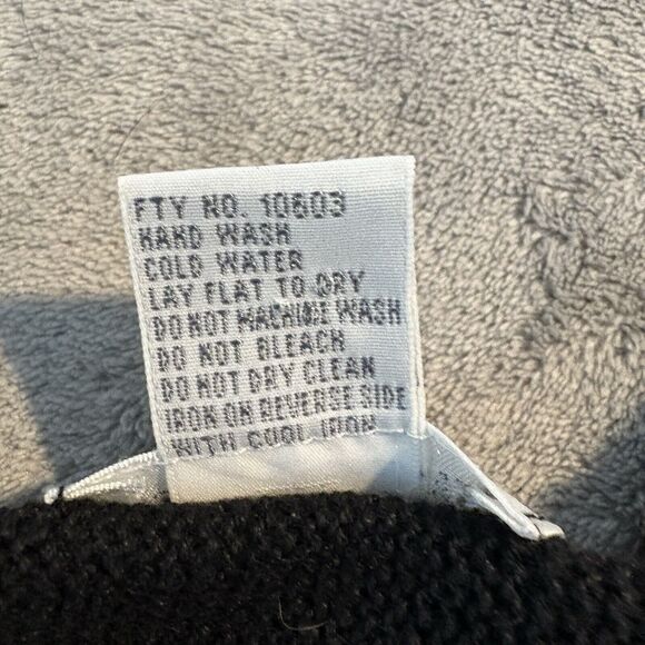 Victoria Jones Embroider Floral Sweater Red Heart Beads Black Size Large - Picture 6 of 9